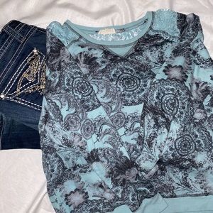 ✨Final Price✨ Soft Blue Lacy Shirt